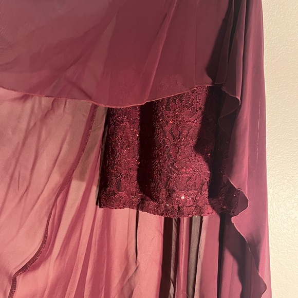 Speechless Deep Maroon Strapless Dress - Picture 4 of 8